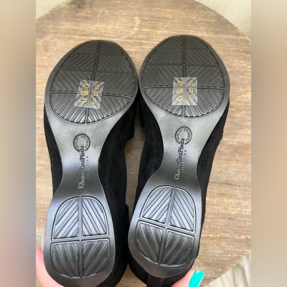 L’AmourDesPieds Orva Wedge in Black Suede, size 7 - Picture 7 of 7